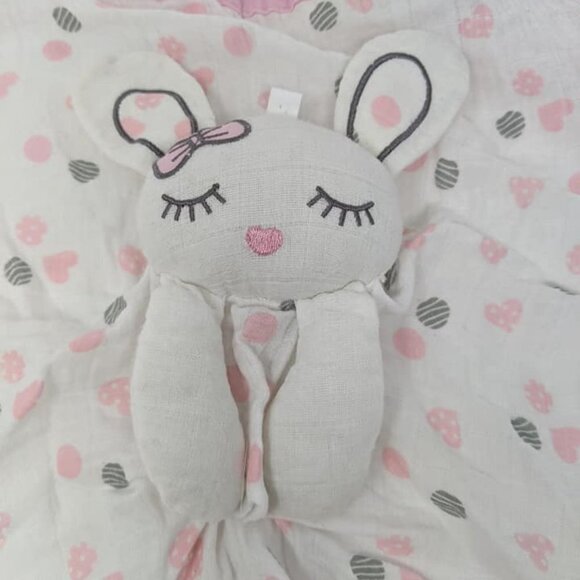 LULUJO Bunny Lovey Baby Security Blanket - Picture 6 of 7